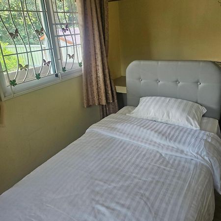 Khaoyaitriplefive Bed & Breakfast Ban Thung Sawang Bagian luar foto
