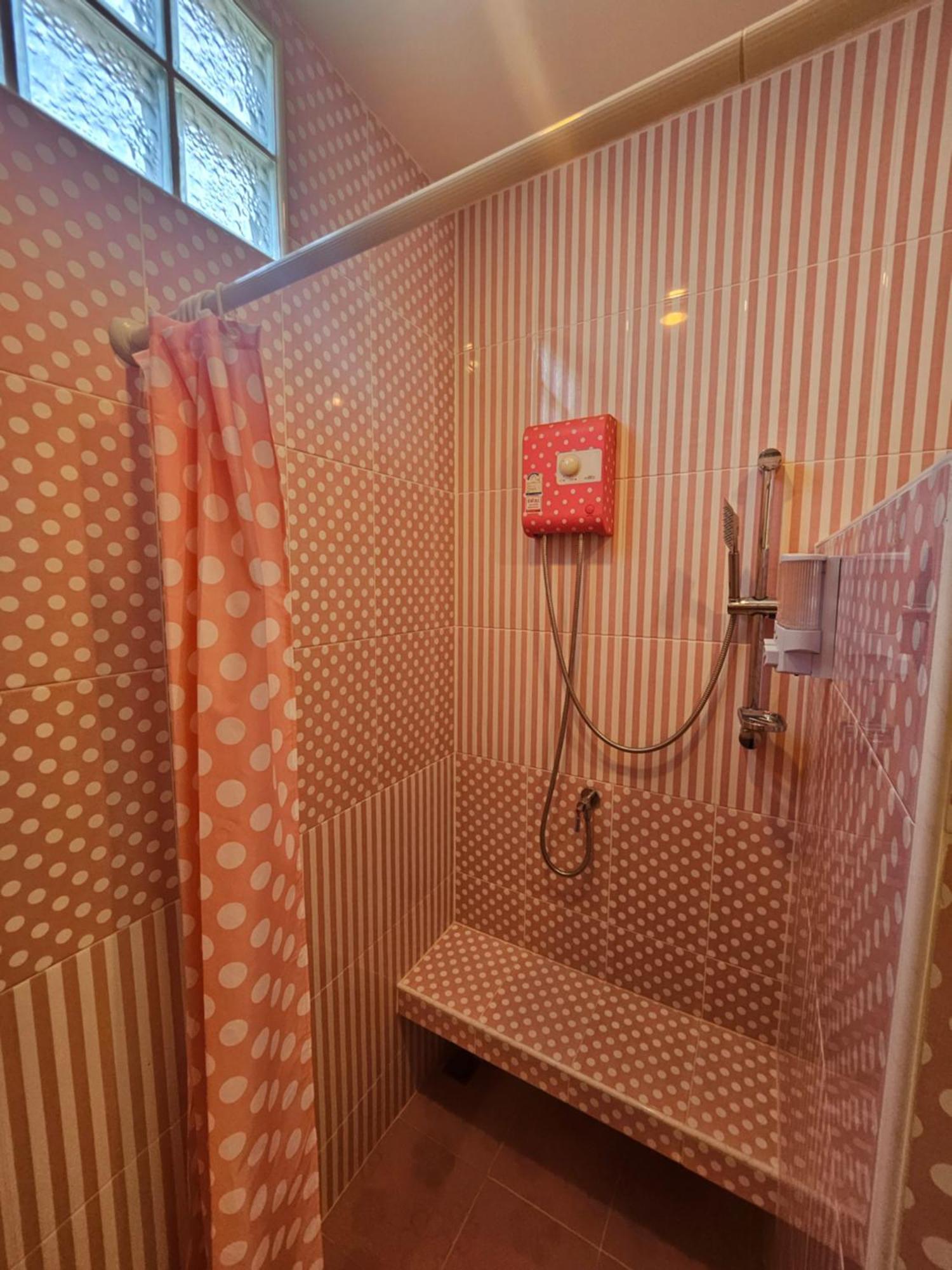 Khaoyaitriplefive Bed & Breakfast Ban Thung Sawang Bagian luar foto